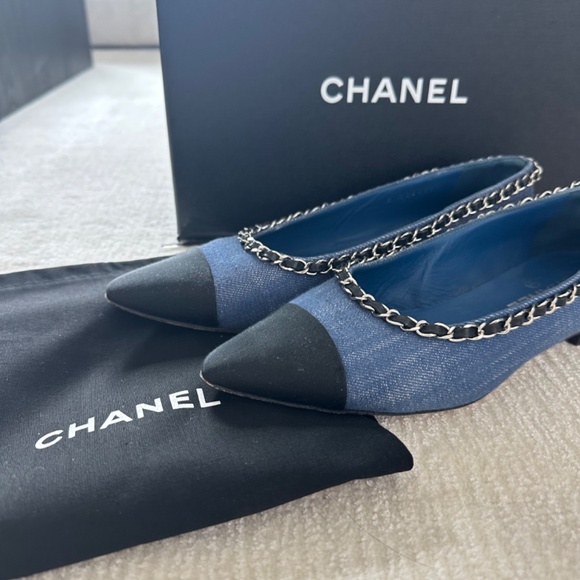 Chanel Blue and Black Women's Shoes - Picture 3 of 5